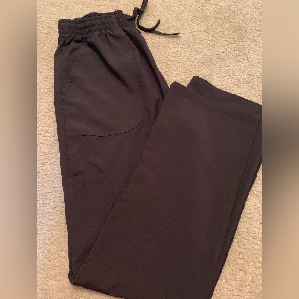 NWOT SCRUBAID BLACK SCRUB PANTS